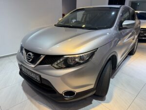 NISSAN QASHQAI 1.2 DIG-T CVT ABS 2WD 5DR