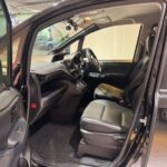 TOYOTA VOXY 2.0X CVT full