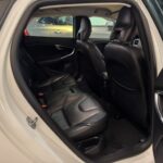 VOLVO V40 T2 (A) full