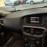 VOLVO V40 T2 (A) full