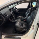 VOLVO V40 T2 (A) full