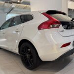 VOLVO V40 T2 (A) full