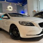 VOLVO V40 T2 (A) full