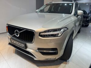 VOLVO XC90 T5 MOMENTUM (A) AWD