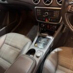 MERCEDES BENZ CLA180 SB (R18 BI) full