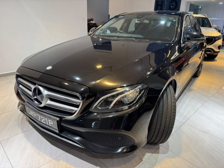 MERCEDES BENZ E200 AVG (R18 LED)