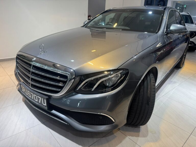 MERCEDES BENZ E200 EXCLUSIVE (R18 LED)