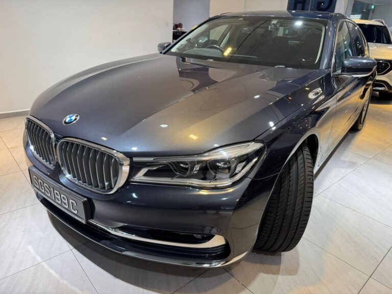 B.M.W. 730I LED SR NAV HUD