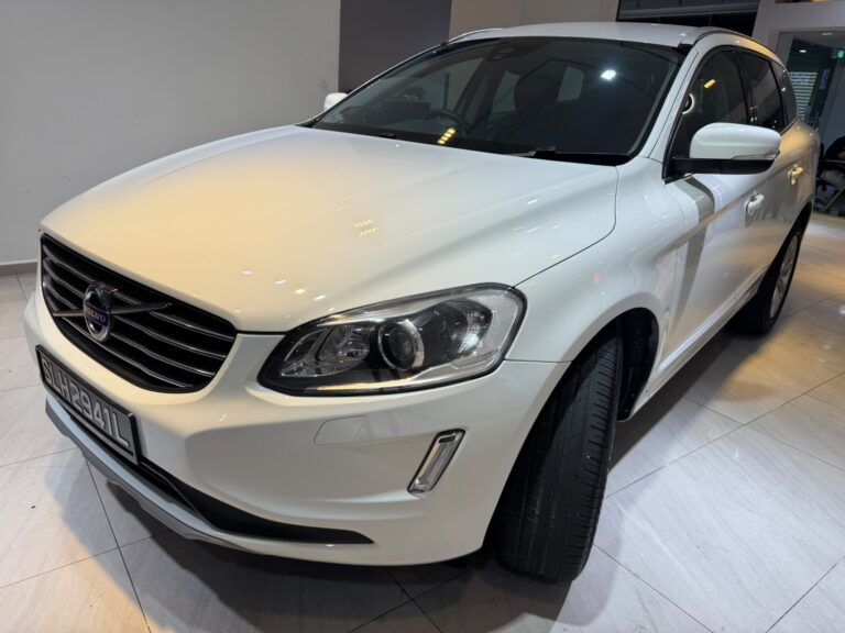 VOLVO XC60 T5