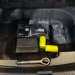 MERCEDES BENZ E200 AVG (R18 LED) full